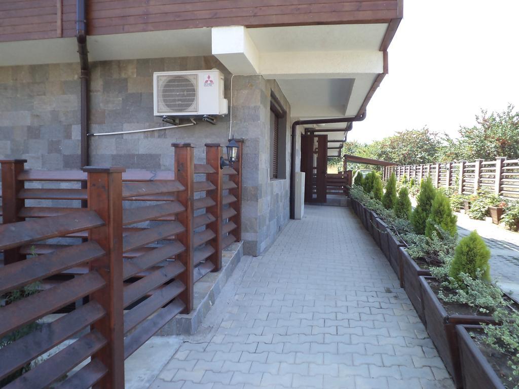 Apartments In Sunny Hill 3 Guest House 索佐波尔 外观 照片